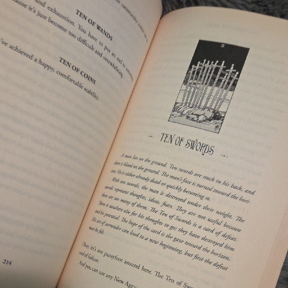 The Creative Tarot Book - Picture 5 of 6